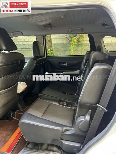 Toyota Veloz Cross TOP2025 Trắng 57.000 km