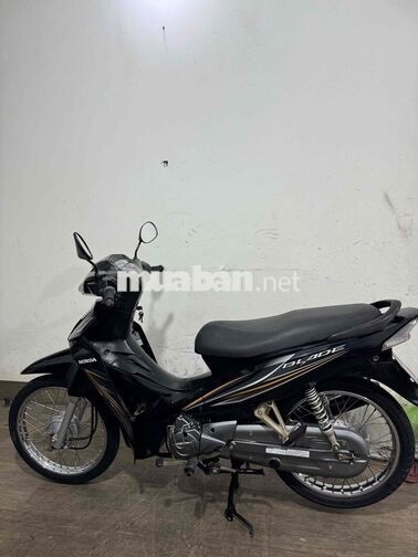 Honda Blade  Đen Xe số