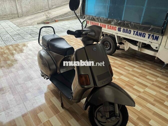 Piaggio Vespa PX150E Nâu 150cc Đài Loan có đề