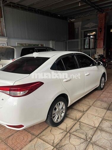 Gia đình cần bán Toyota Vios