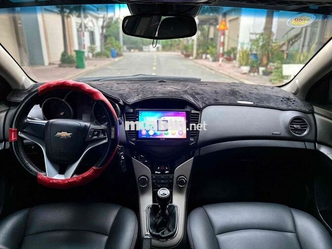 Chevrolet Cruze LT 2017 Số sàn Xăng Đỏ