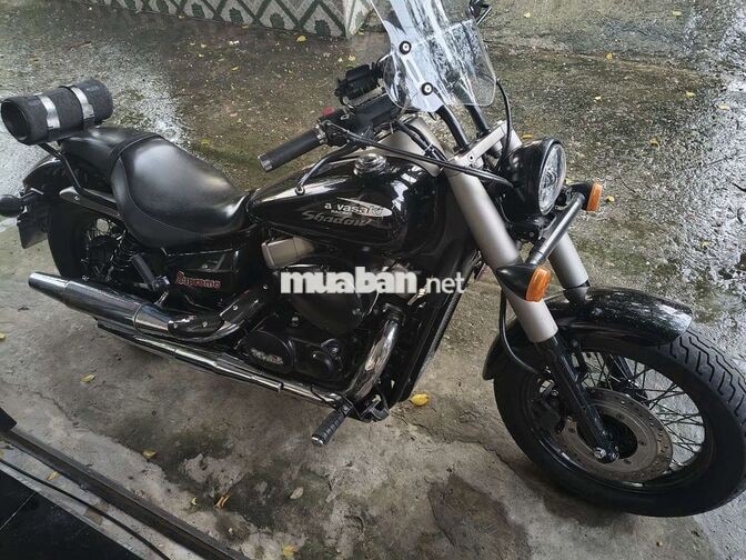 Kawasaki Shadow 750 Đen