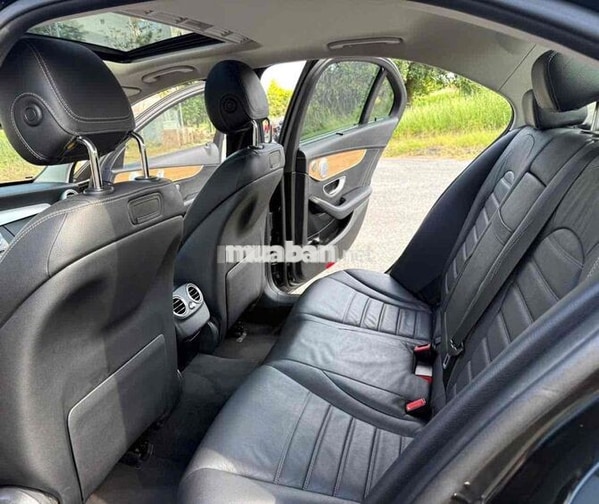 Mercedes-Benz C250 2017 Đen