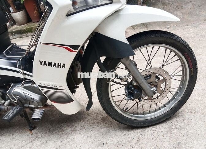 Yamaha Sirius Fi trắng rất đẹp kim phun điện tử