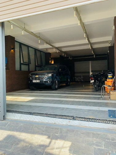 1000 m2 - CHO THUÊ VĂN PHÒNG, CÓ KHO ....TRƯỜNG HỌC, PHÒNG KHÁM
