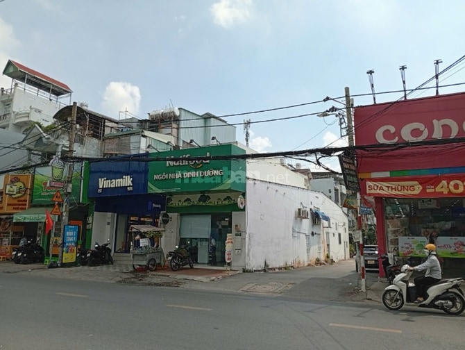 Cho thuê nhà nguyên căn hai mặt tiền đường Lê Đức Thọ