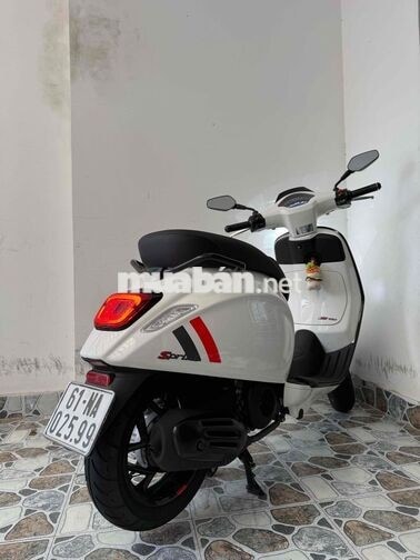 Vespa Sprint 150 Trắng 236 km