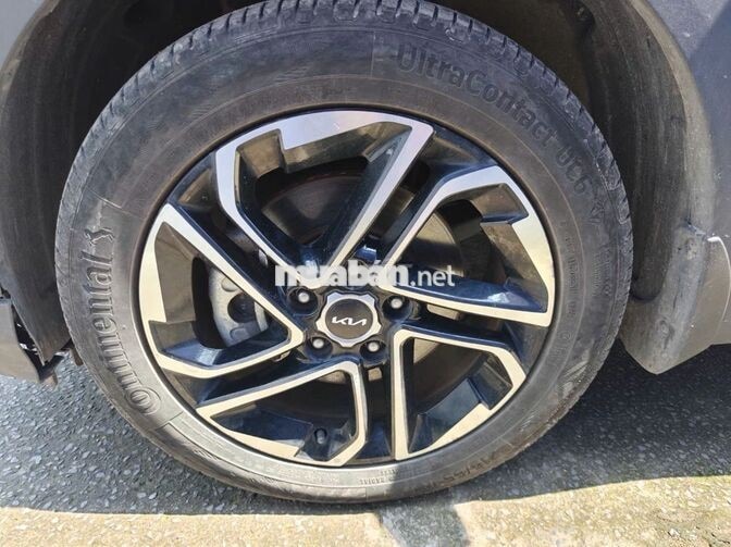 Kia Carens Sig 2024 Trắng