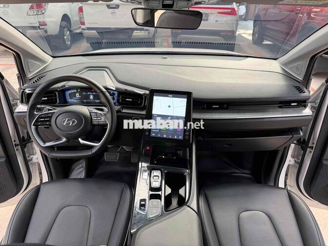 Hyundai Custin 2023 1.5 Đặc Biệt