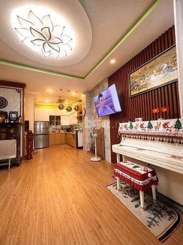 Ngộp Bank, hạ bán gấp 6.35 tỷ TL nhà 3 Tầng đẹp, đường xe Hơi