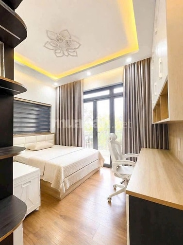 Ngộp Bank, hạ bán gấp 6.35 tỷ TL nhà 3 Tầng đẹp, đường xe Hơi