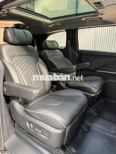 Hyundai Custin 2023 1.5 Đặc Biệt