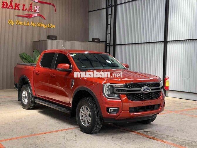 Ford Ranger Nextgen XLS 2024 AT 2 cầu