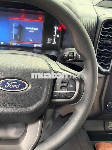 Ford Ranger Nextgen XLS 2024 AT 2 cầu