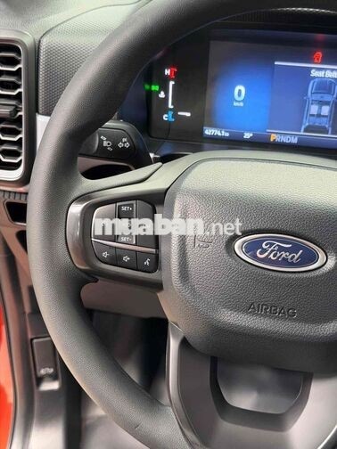 Ford Ranger Nextgen XLS 2024 AT 2 cầu