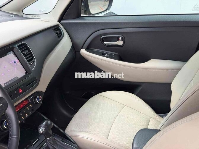 Kia Rondo 2019 AT xăng
