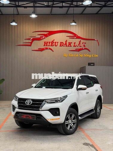 Toyota Fortuner 2023 AT dầu