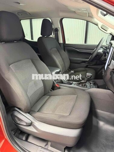 Ford Ranger Nextgen XLS 2024 AT 2 cầu