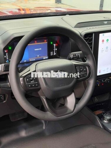 Ford Ranger Nextgen XLS 2024 AT 2 cầu