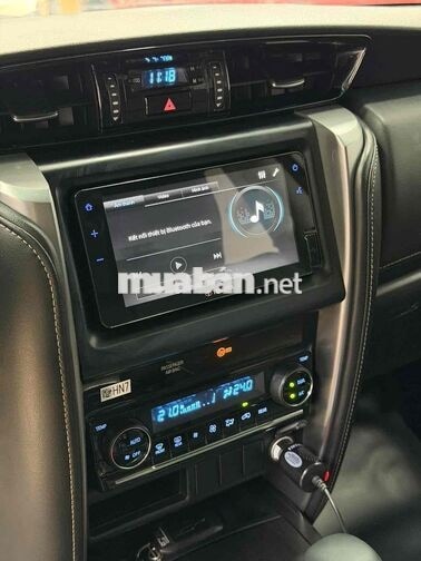 Toyota Fortuner 2023 AT dầu