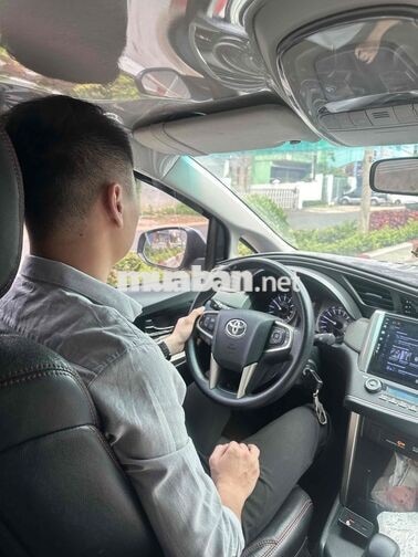 Toyota Innova G 2017 Bạc 120000 km