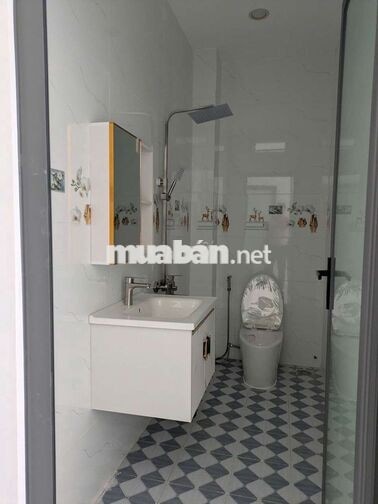 Chính chủ đang bán căn nhà đường ĐINH ĐỨC THIỆN CÁCH CHỢ BÌNH CHÁNH 5P