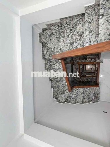 Nhà riêng 35m2 – 3 ngủ – ngõ Đình Đông Hai Bà Trưng giá 17 triệu/1th