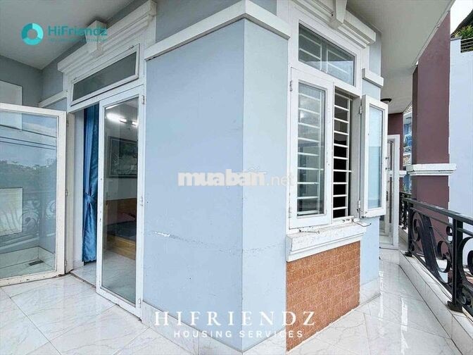 CĂN HỘ 1PN TÁCH BẾP gần cầu Chà Và giáp Q5 - Full NT có ban công