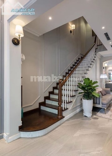 MTKD sầm uất nhất Phan Xích Long, 4*20, 4 lầu thang máy, chỉ 26ty5