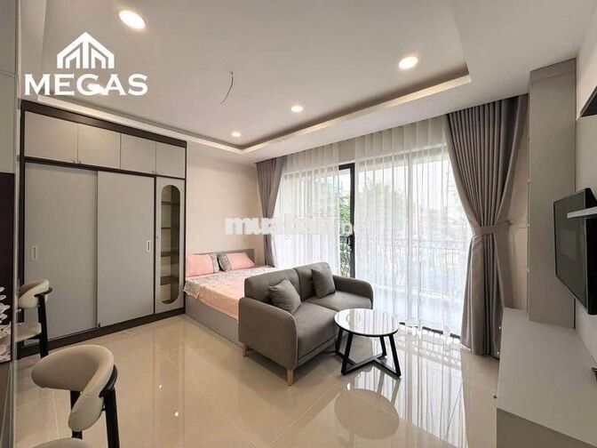 Căn hộ tại Tân Định cho thuê ban công 40m2 ngay Viện ISB Full nội thất
