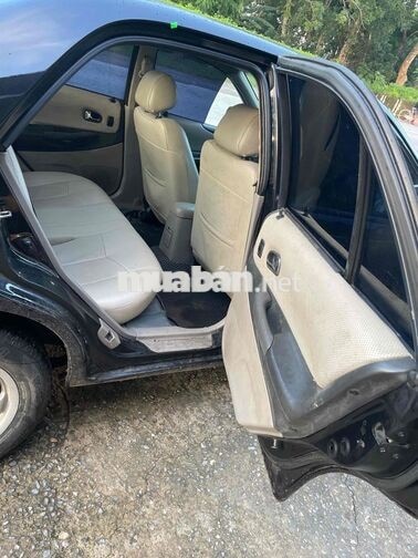 Mazda 323 Classic 2004 Đen Việt Nam