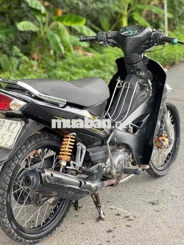 Yamaha Sirius Đen