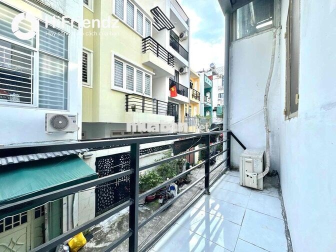 PHÒNG HSSV NGAY BỜ KÈ HOÀNG SA QUẬN 1-3-BÌNH THẠNH,FULL NỘI THẤT