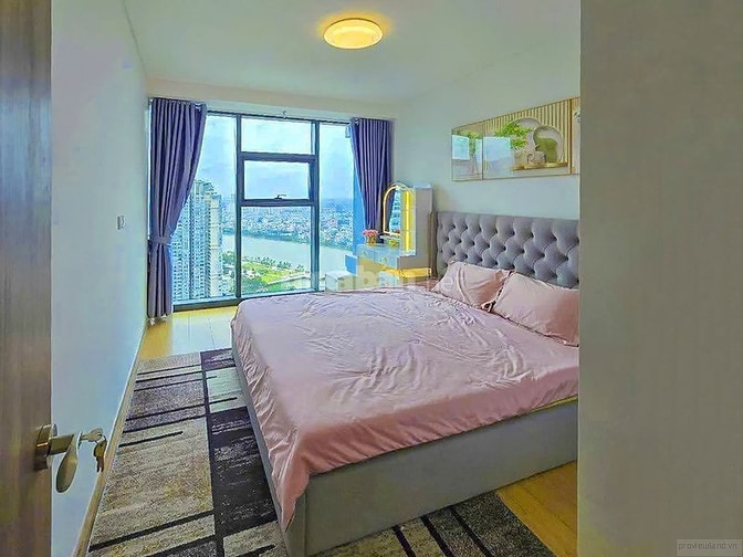 Bán Căn hộ Sunwah Pearl tầng cao view đẹp 2 phòng ngủ 109m2