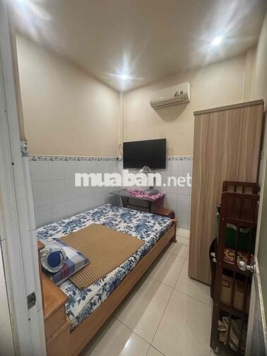 BÁN GẤP NHÀ KP7 SỔ HỒNG RIÊNG, NHÀ CẤP 4 XÂY DỰNG KIÊN CỐ SẠCH ĐẸP