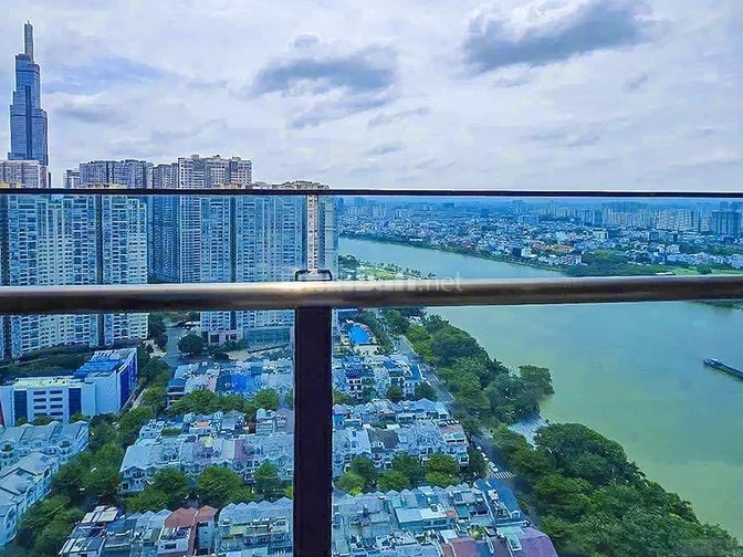 Bán Căn hộ Sunwah Pearl tầng cao view đẹp 2 phòng ngủ 109m2