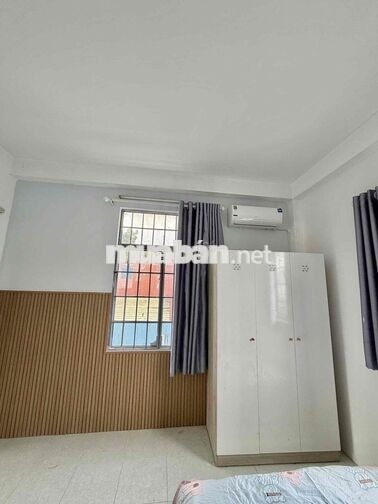 PHÒNG TRỌ Q11 SÁT Q10 ngay mặt tiền 3/2 - Full NT 2 cửa sổ thoáng mát