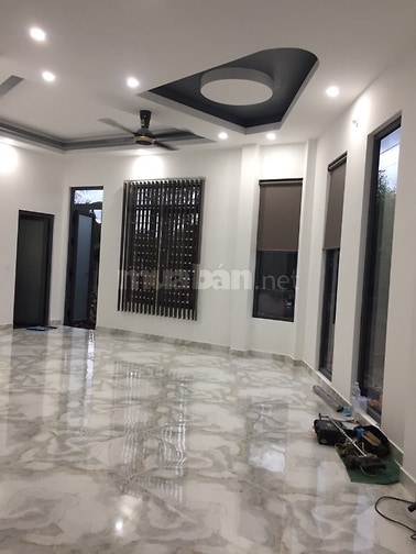 Chính chủ cho thuê kho và văn phòng có nhà ở 