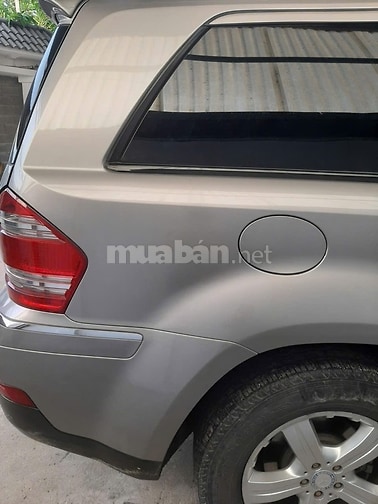 Bán Mercedes-Benz GL450 màu vàng cát, xe nhập khẩu sản xuất 