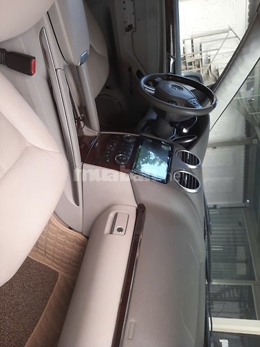 Bán Mercedes-Benz GL450 màu vàng cát, xe nhập khẩu sản xuất 
