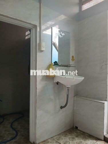 Cho thuê nguyên căn MT hẻm kinh doanh 243 Mã Lò 4*20m 2pn đường 8m