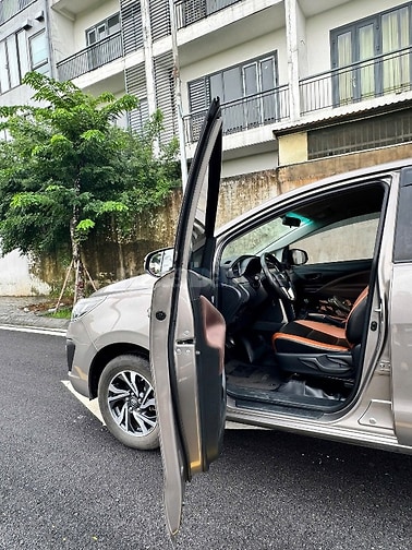 INNOVA 2.0E số sàn màu Đồng biển 30/5 số Hn rất đẹp
