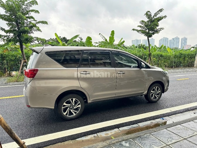 INNOVA 2.0E số sàn màu Đồng biển 30/5 số Hn rất đẹp