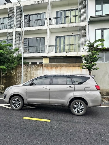 INNOVA 2.0E số sàn màu Đồng biển 30/5 số Hn rất đẹp