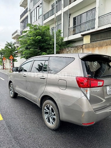 INNOVA 2.0E số sàn màu Đồng biển 30/5 số Hn rất đẹp