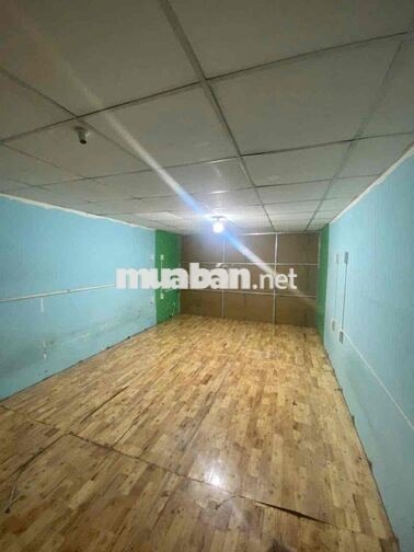 NHÀ MẶT TIỀN QUANG TRUNG P12 GV