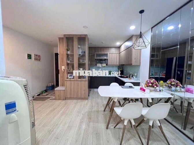 GOLDEN MANSION 3PN 2WC FULL NỘI THẤT PHÚ NHUẬN CÁCH SÂN BAY 5P