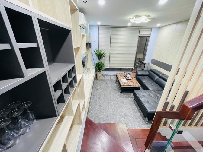 THUỴ KHUÊ CÁCH PHỐ 50M NGÕ THÔNG  NHỈNH 6 TỶ 5 TẦNG FULL ĐỒ
