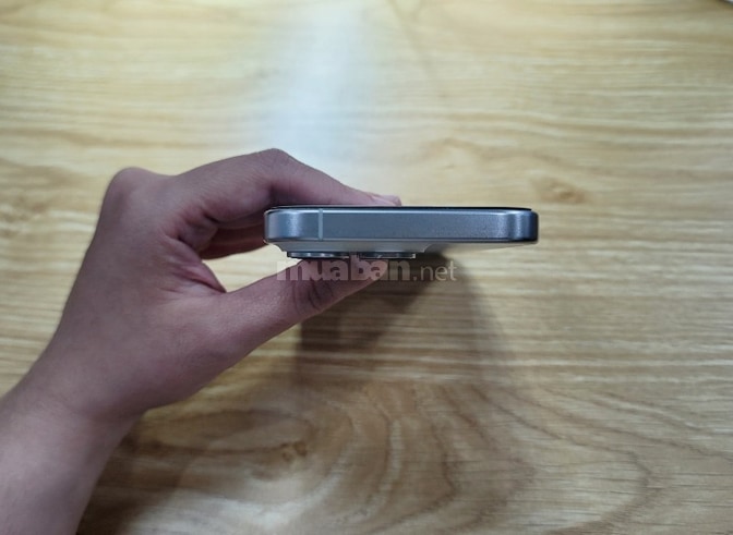 iPhone 15 Pro 128GB màu Trắng máy Zin mới 95% Pin 86% Full chức năng