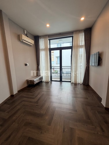 CHÍNH CHỦ CHO THUÊ NHÀ HẺM XE HƠI LÊ THỊ BẠCH CÁT Q11 - 18,5TR/THÁNG